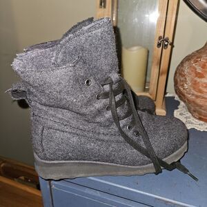 Bearpaw Krista Women's  Suede Wool Sheepskin Lined Snow Boots Winter Wedge Sz 8